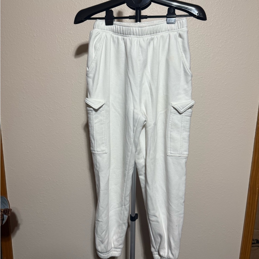 Universal Thread Men's Ivory Cargo Pants size‎ small
